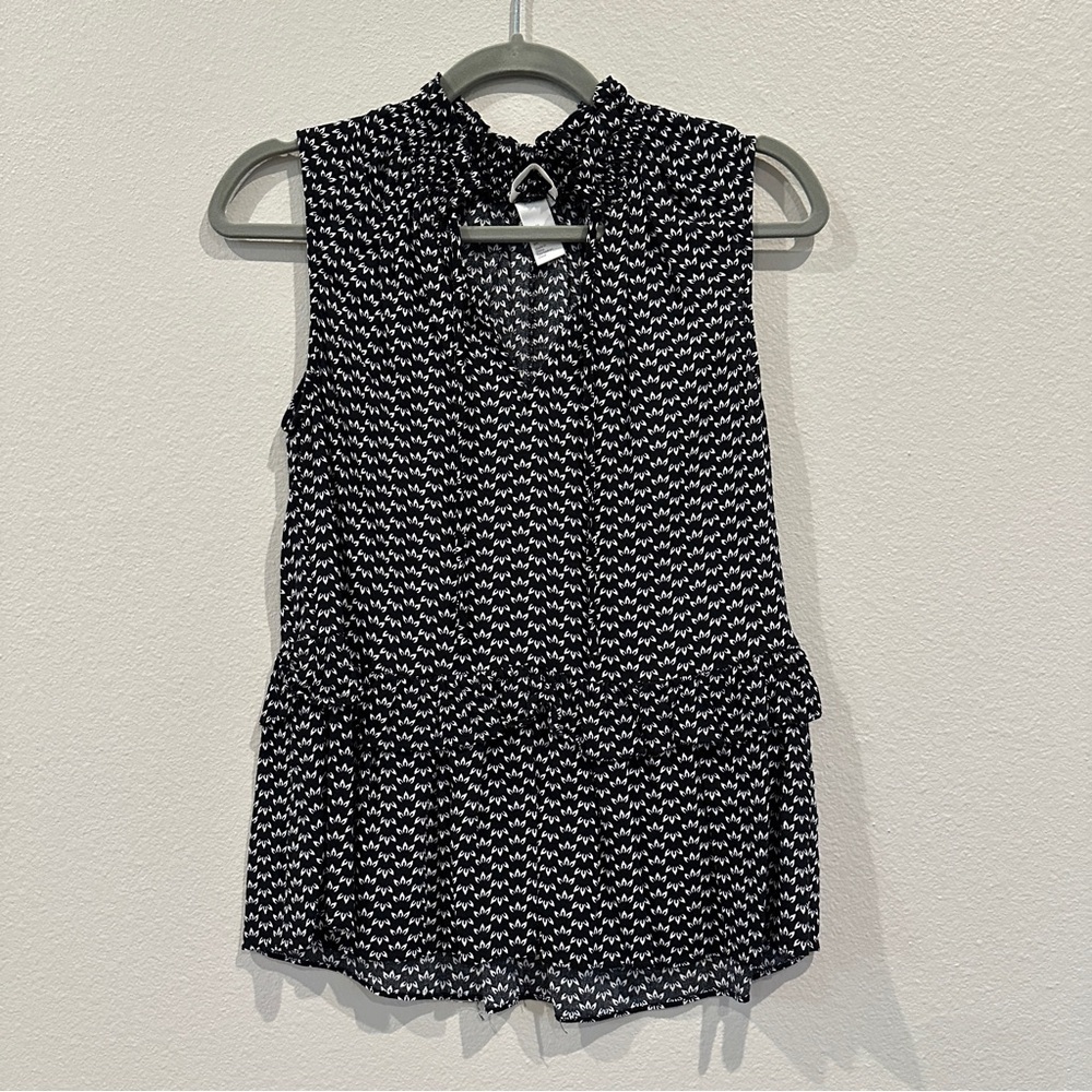 H&M Women’s Peplum Style Sleeveless Blouse Black & White Print All Over sz US4